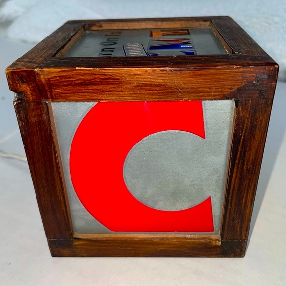 Rare 1997 CMT swag/promotional novelty plug-in night light - Picture 2 of 7